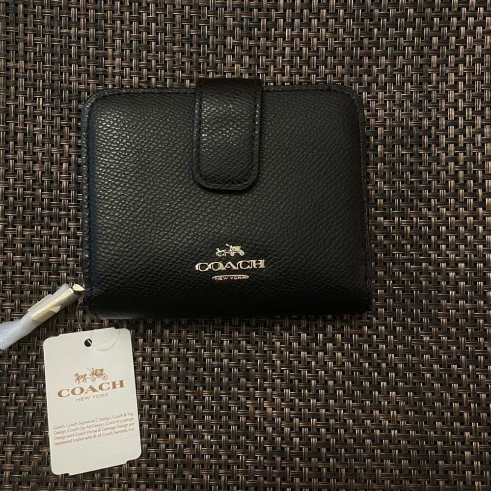 Women’s Coach Corner Zip Wallet